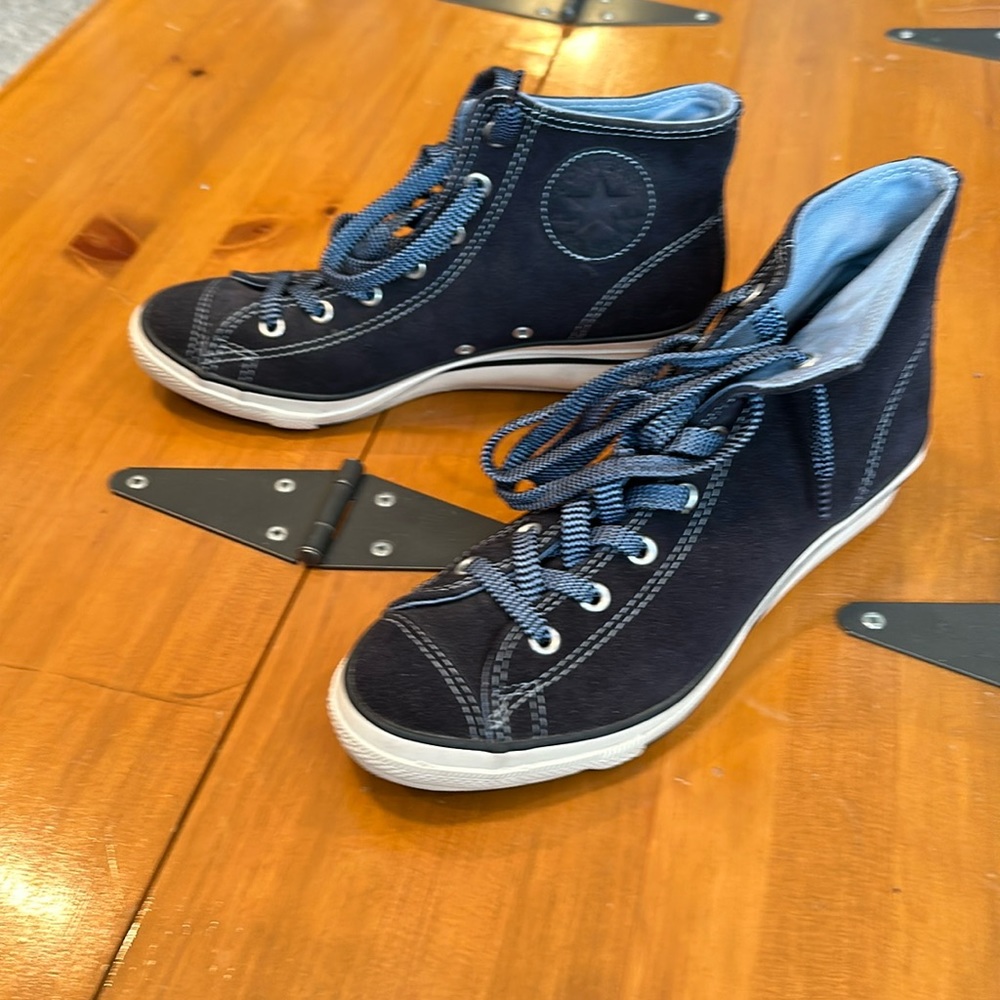 Converse wedge suede blue size 8